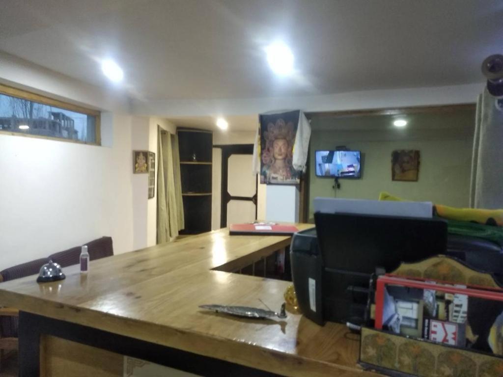 Homestay White House