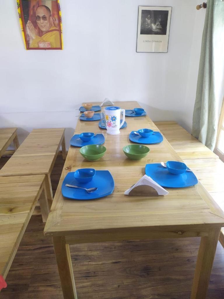 Homestay White House